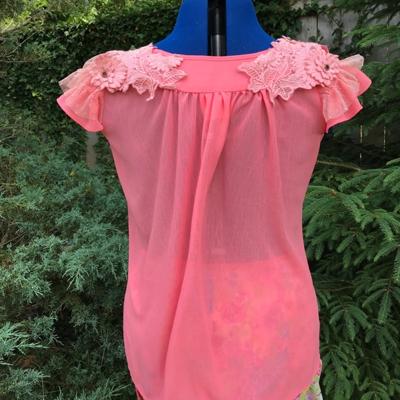 *NWT* Pink Chiffon Ruffle Sleeveless Blouse - Picture 6 of 10